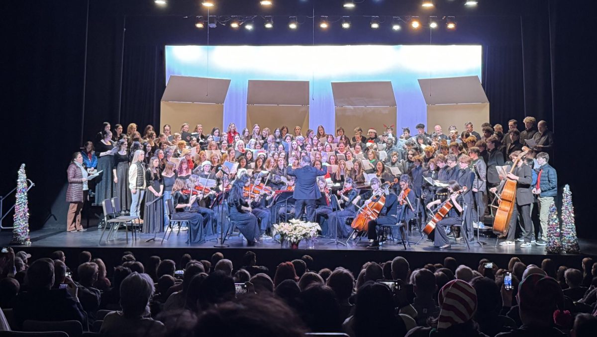 The H-B Community Chorus fills the stage at the 2024 Winter Choral Concert. Photo courtesy of Bill Podolski. 